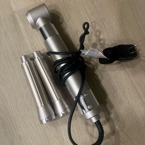 Hair Dryer w Airwrap attachments